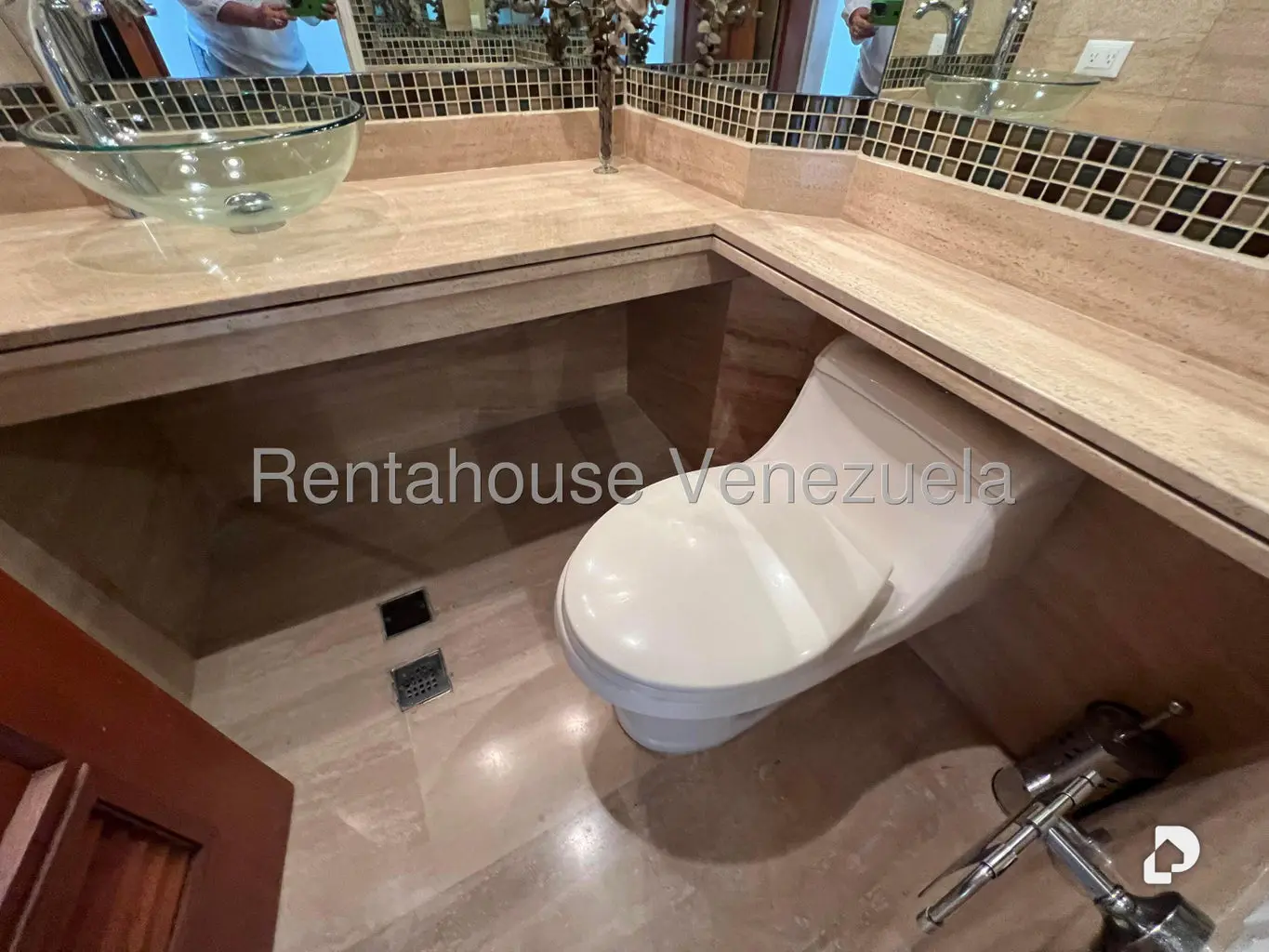 Apartamento en Oripoto, Caracas – 9