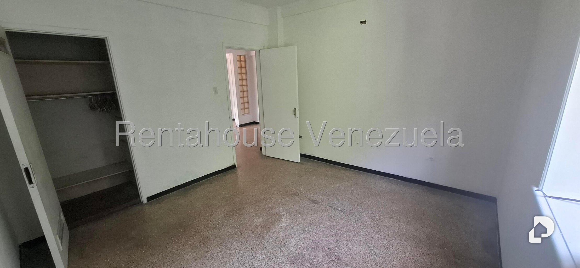 Apartamento en San Bernardino, Caracas – 20