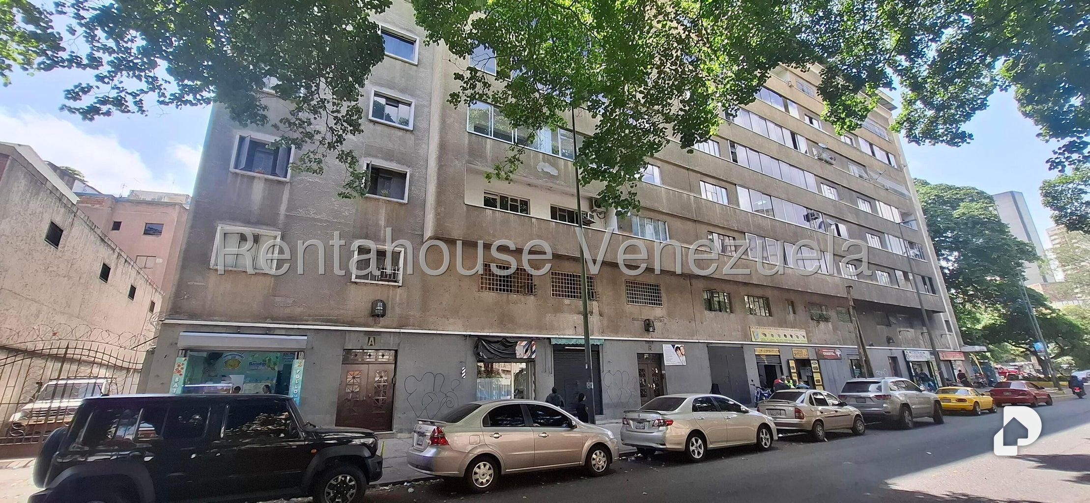Apartamento en San Bernardino, Caracas – 2