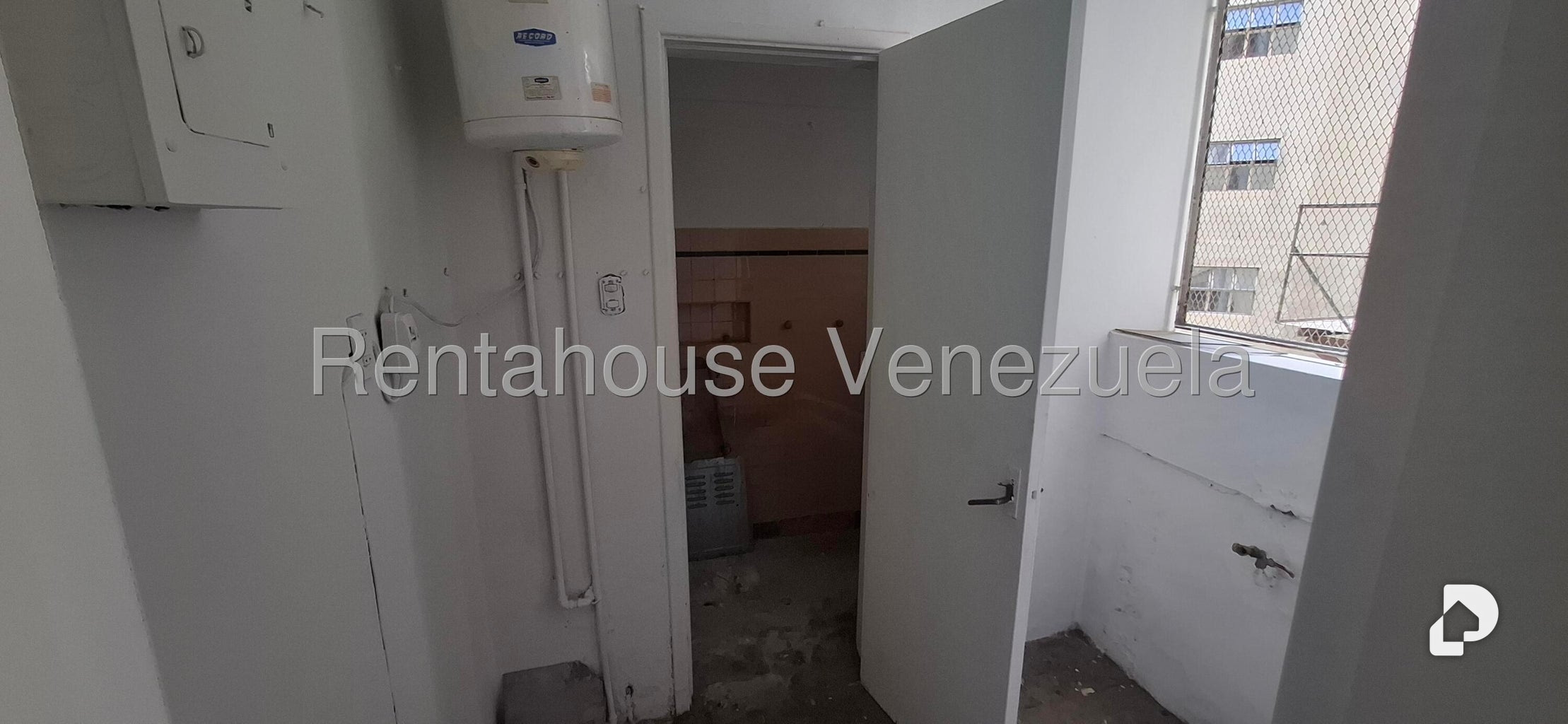 Apartamento en San Bernardino, Caracas – 29