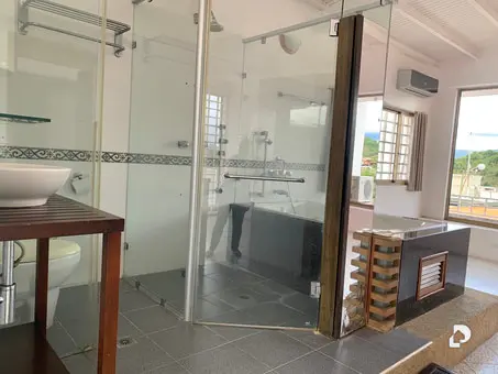 Casa en Cumbres de Curumo, Caracas – 18