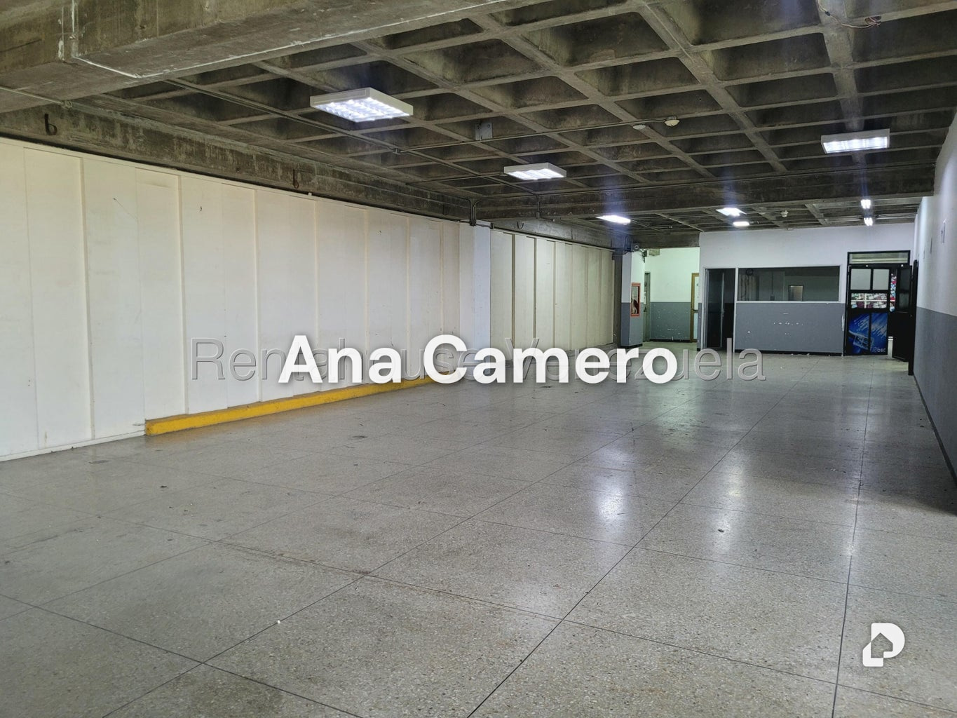 Local comercial en Boleíta Norte, Caracas – 13