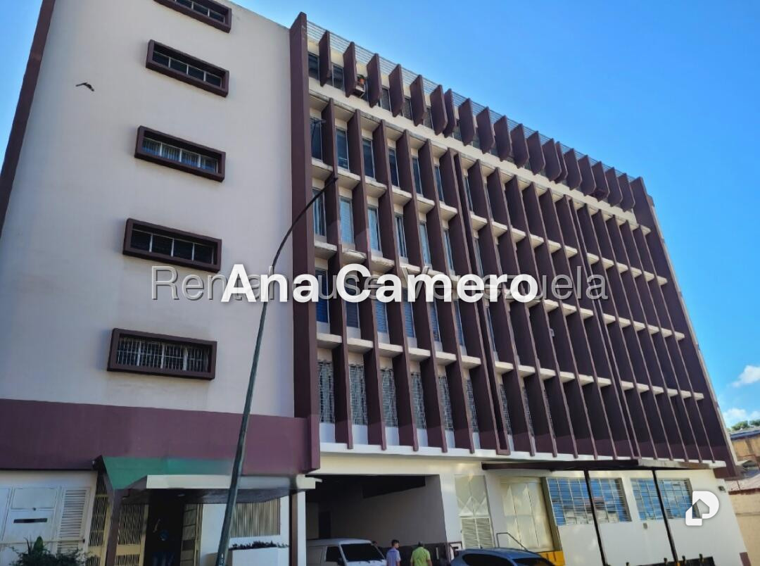 Local comercial en Boleíta Norte, Caracas – 15