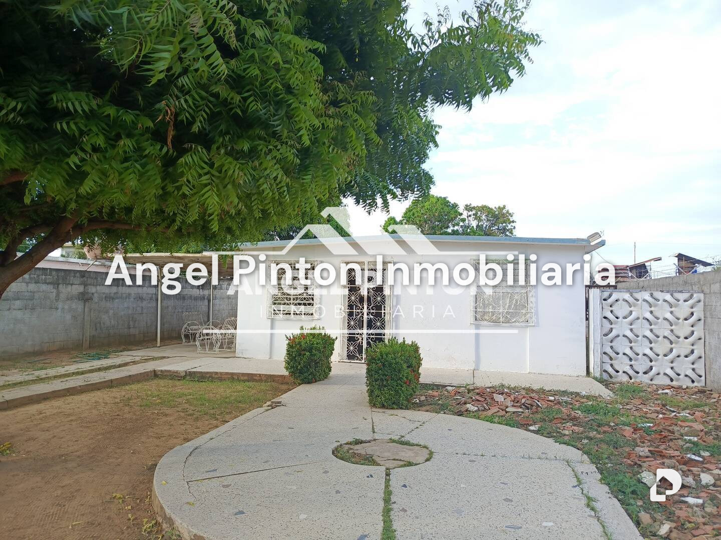 Casa en La Rotaria II Etapa, Maracaibo – 1
