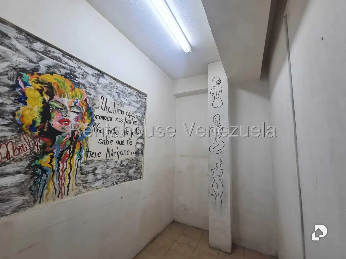 Local comercial en La Urbina, Caracas – 15