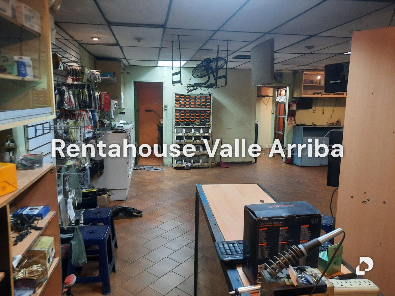 Local comercial en Palo Verde, Caracas – 5
