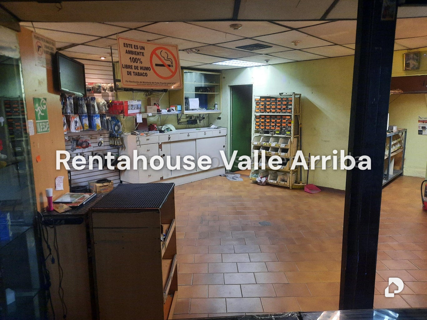 Local comercial en Palo Verde, Caracas – 13