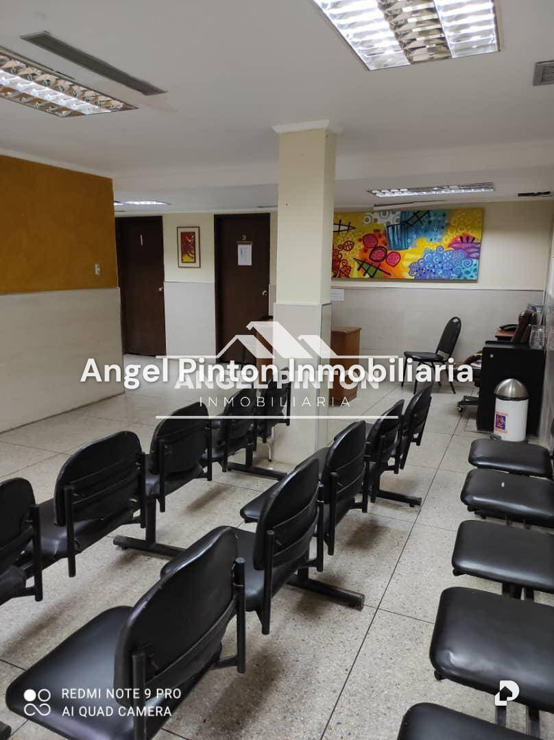 Edificio en Avenida Goajira, Maracaibo – 1