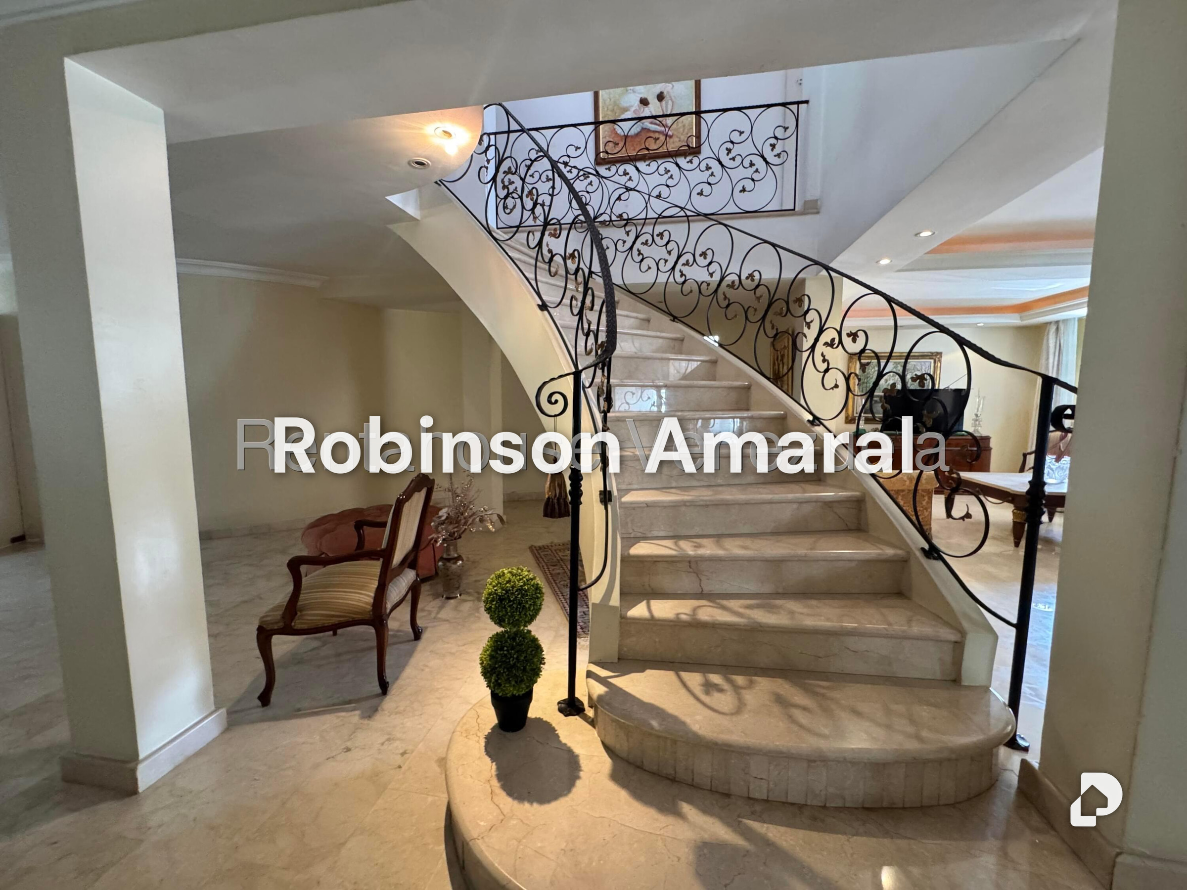 Casa en Colinas de Bello Monte, Caracas – 14