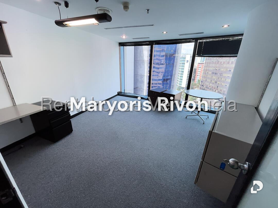 Oficina en El Rosal, Caracas – 25