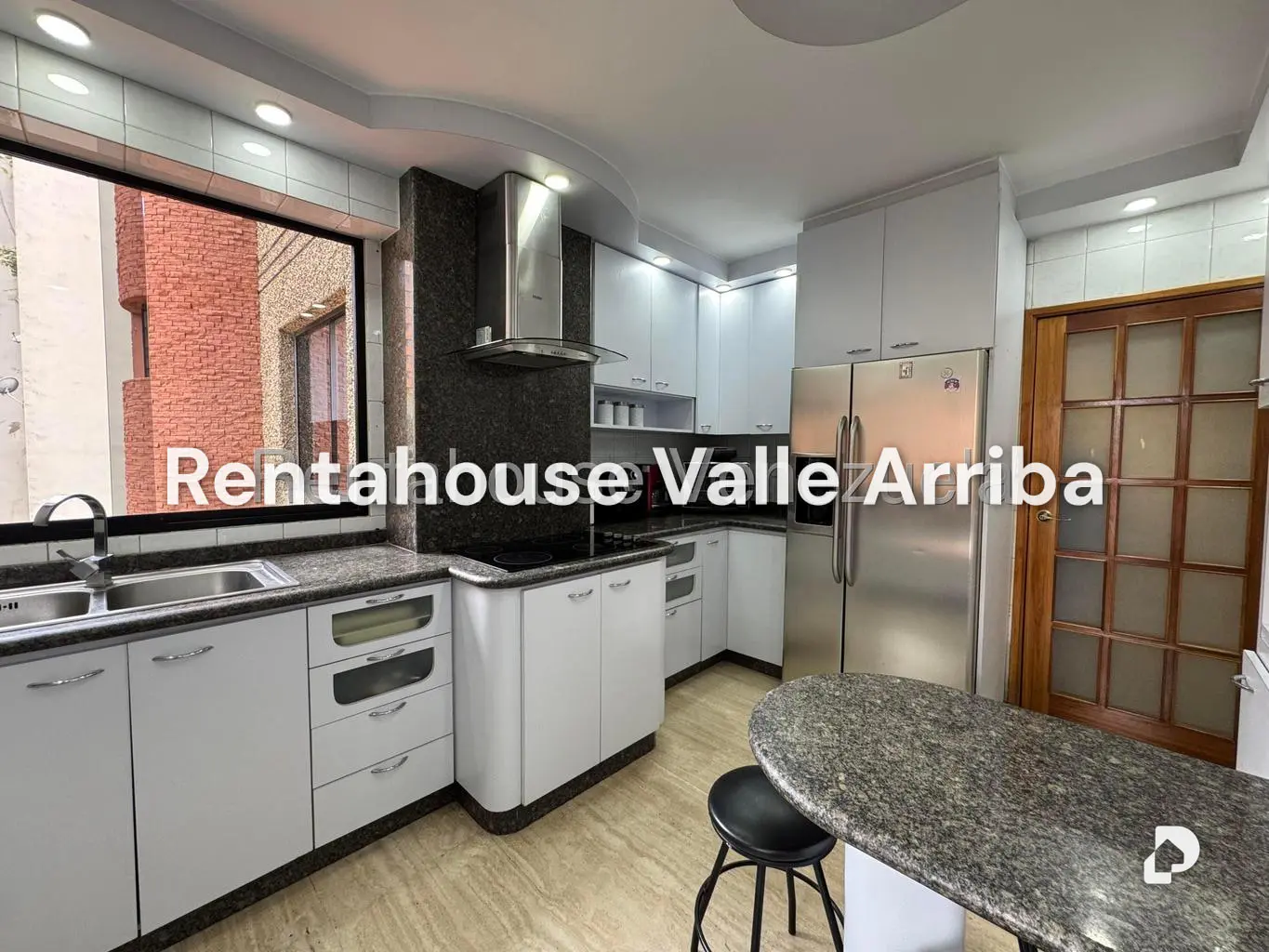 Apartamento en El Rosal, Caracas – 13