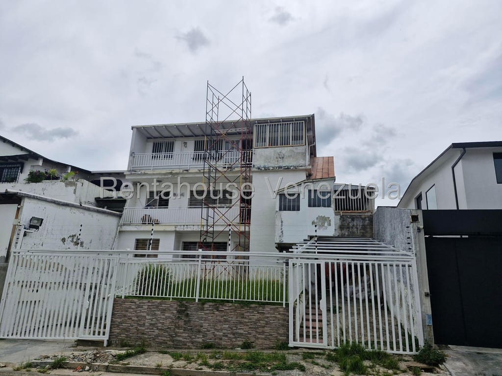 Casa en El Marqués, Caracas - 1