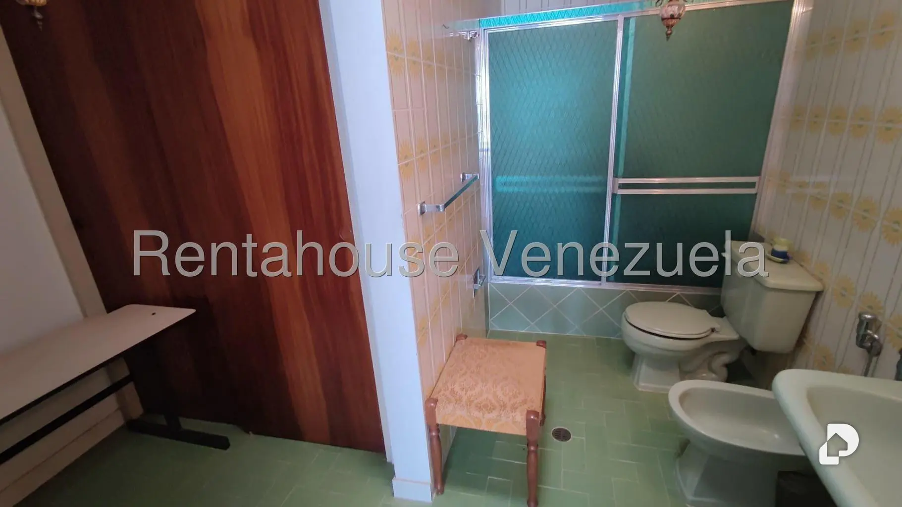 Casa en Alto Prado, Caracas – 12
