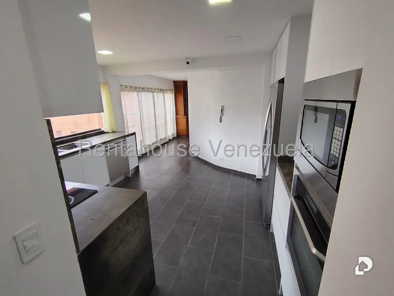 Apartamento en Colinas de Valle Arriba, Caracas – 22