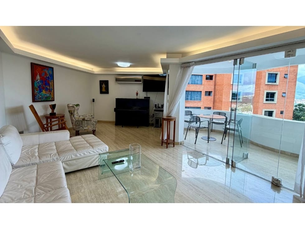 Apartamento en Colinas de Valle Arriba, Caracas - 1