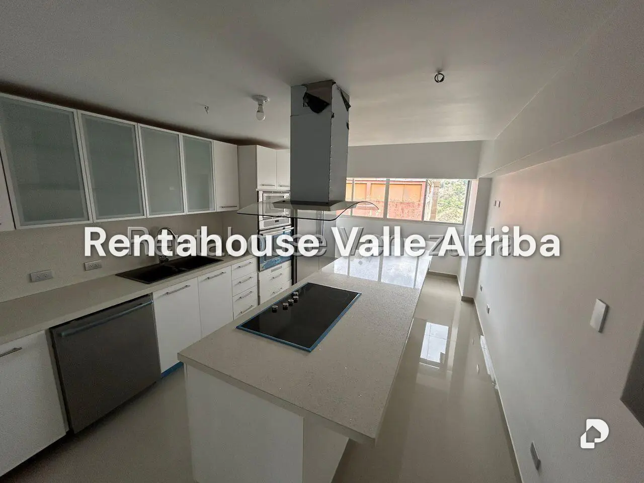 Apartamento en Los Naranjos (del Cafetal), Caracas – 11