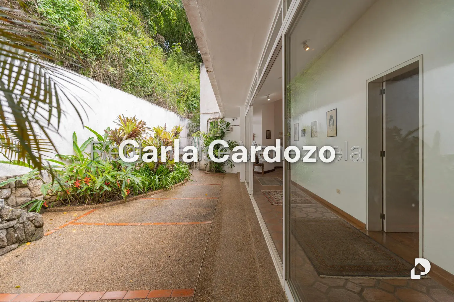 Casa en Oripoto, Caracas – 26