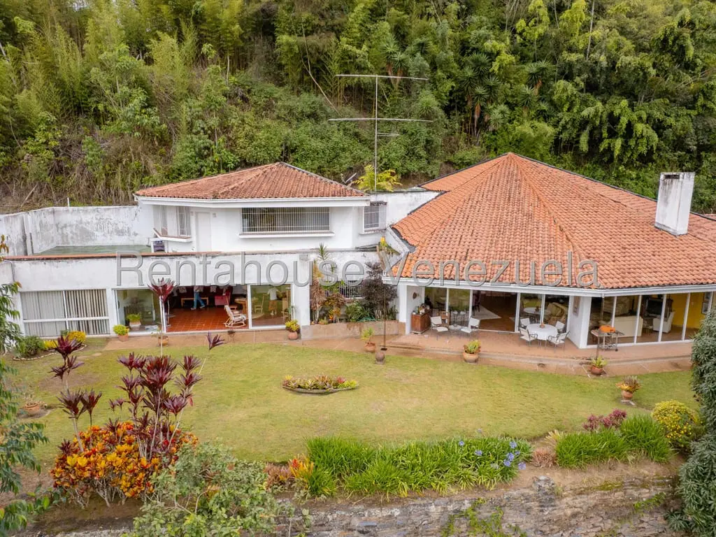Casa en Oripoto, Caracas - 1