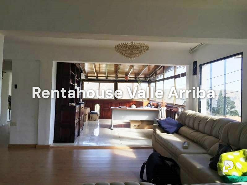 Casa en El Junko, Caracas – 19