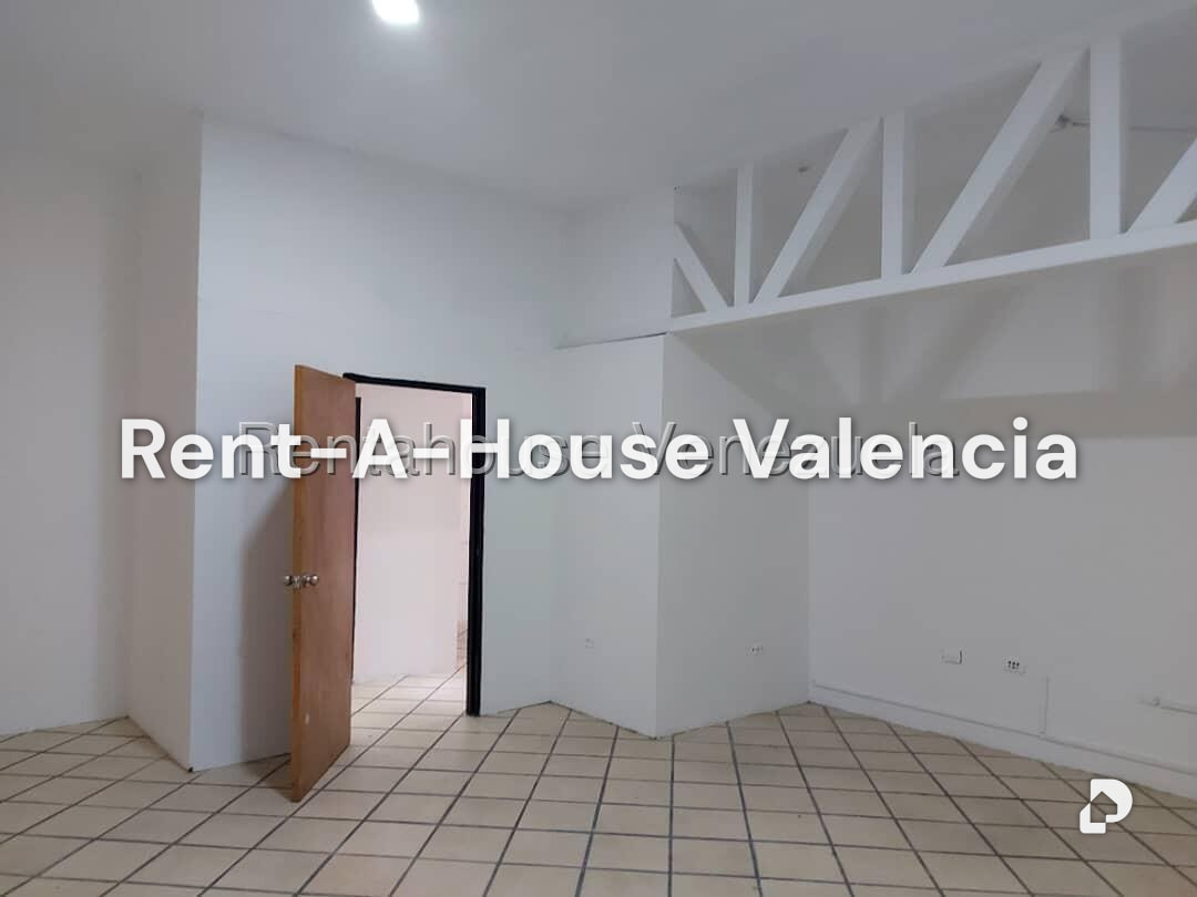 Local comercial en Zona Industrial, Valencia – 10