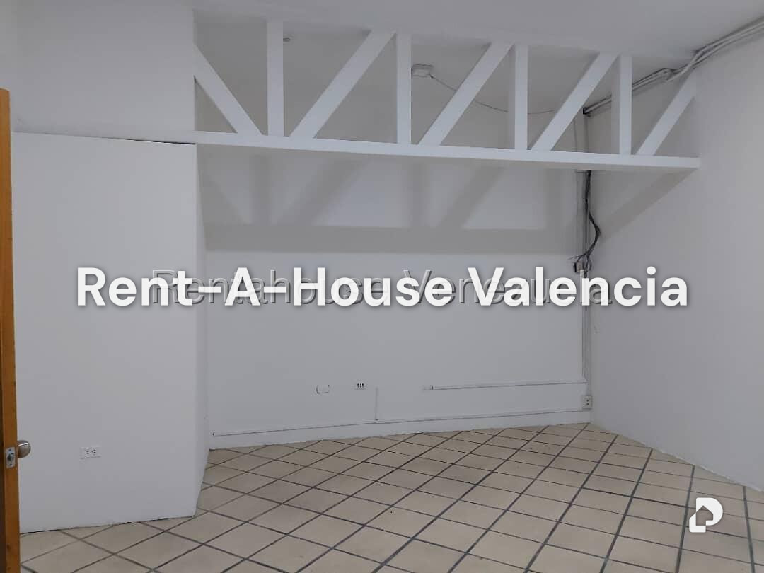 Local comercial en Zona Industrial, Valencia – 11