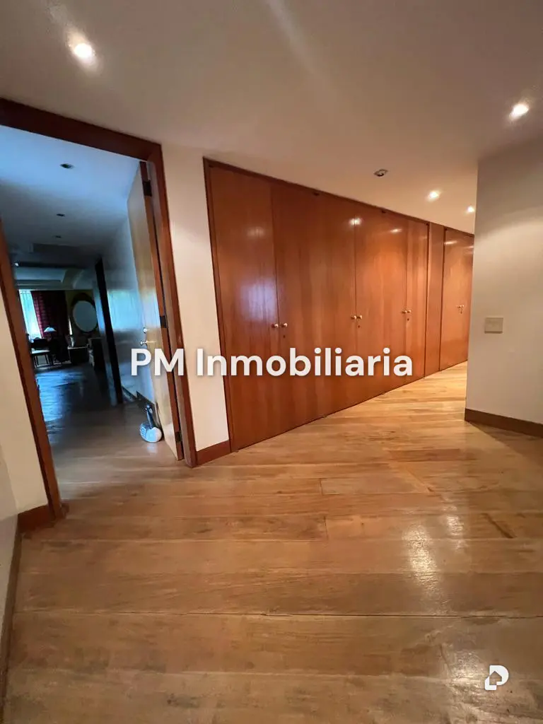 Penthouse in Altamira, Caracas – 13