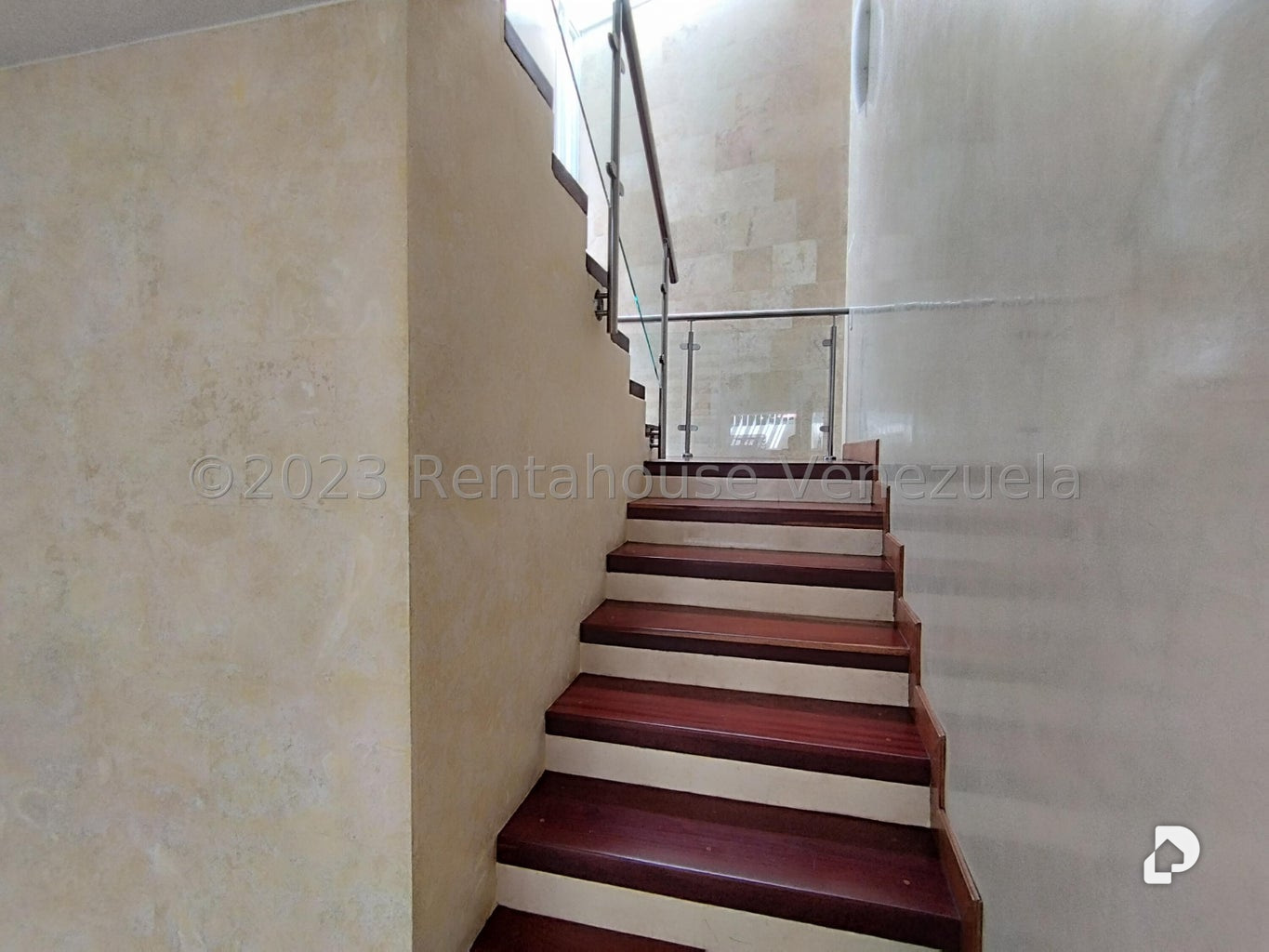 Casa en Prados del Este, Caracas – 21