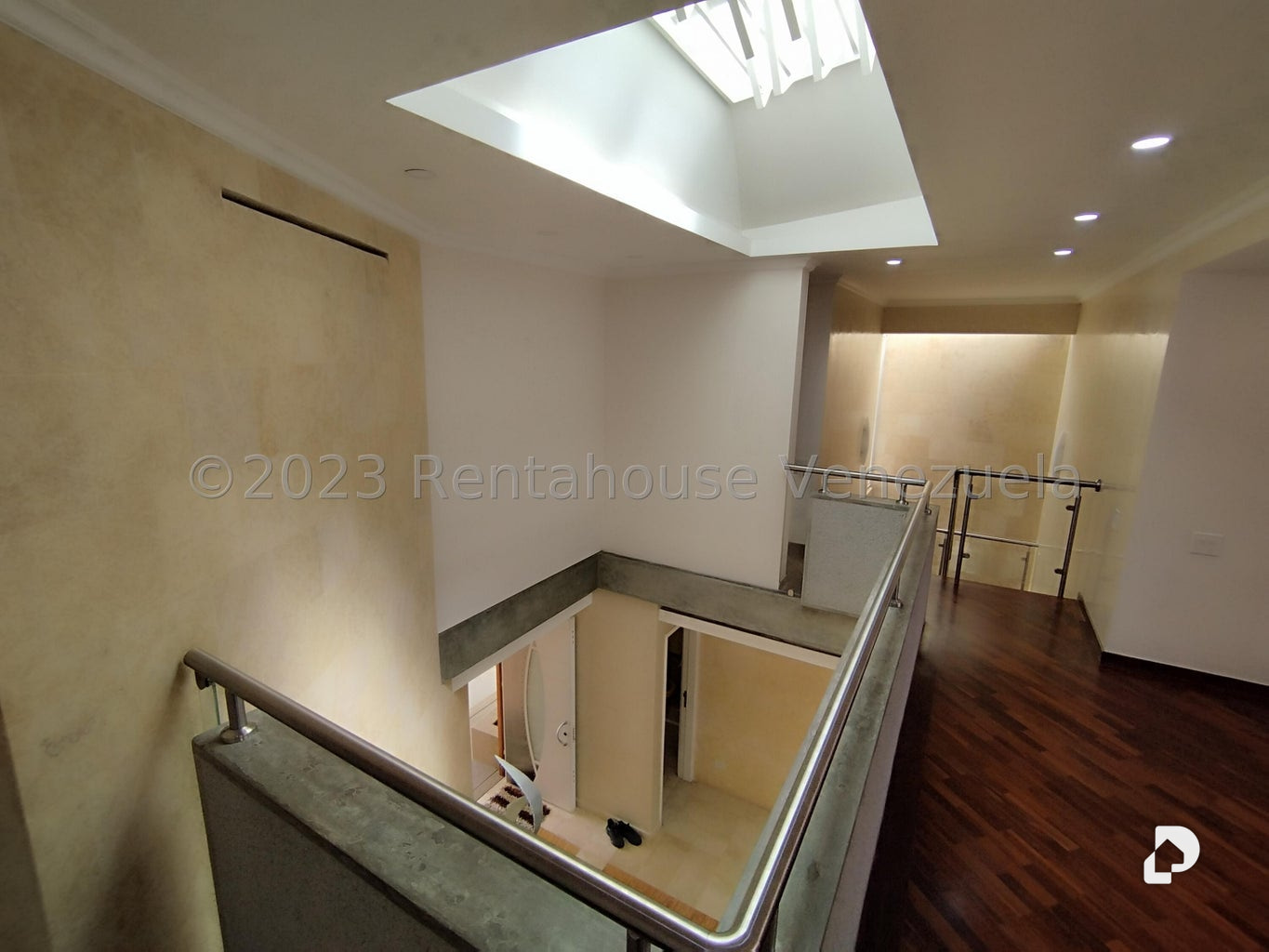 Casa en Prados del Este, Caracas – 24