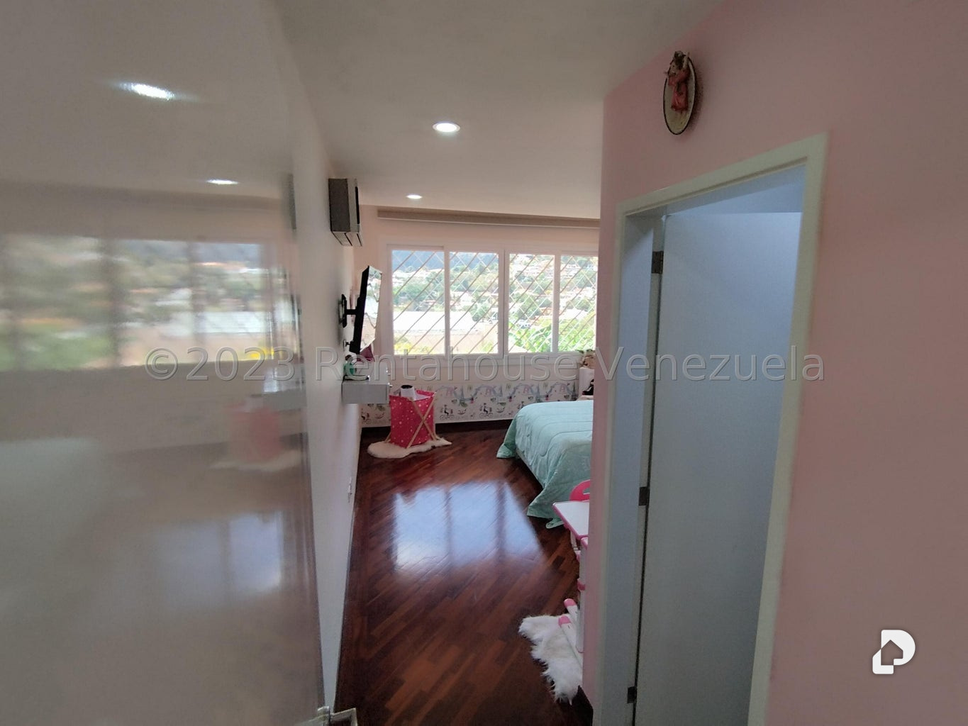 Casa en Prados del Este, Caracas – 26