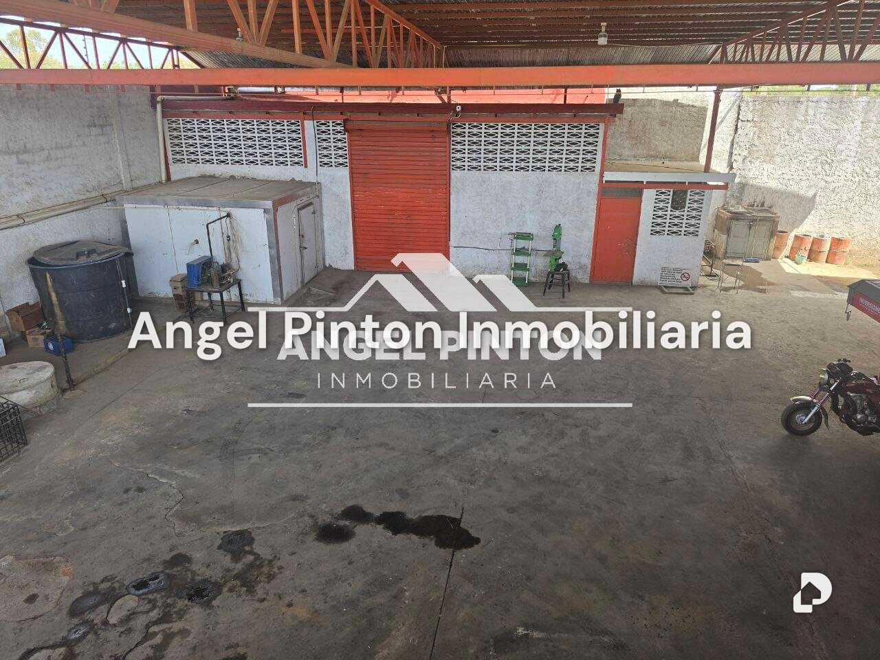 Local comercial en El Bajo, San Francisco – 8