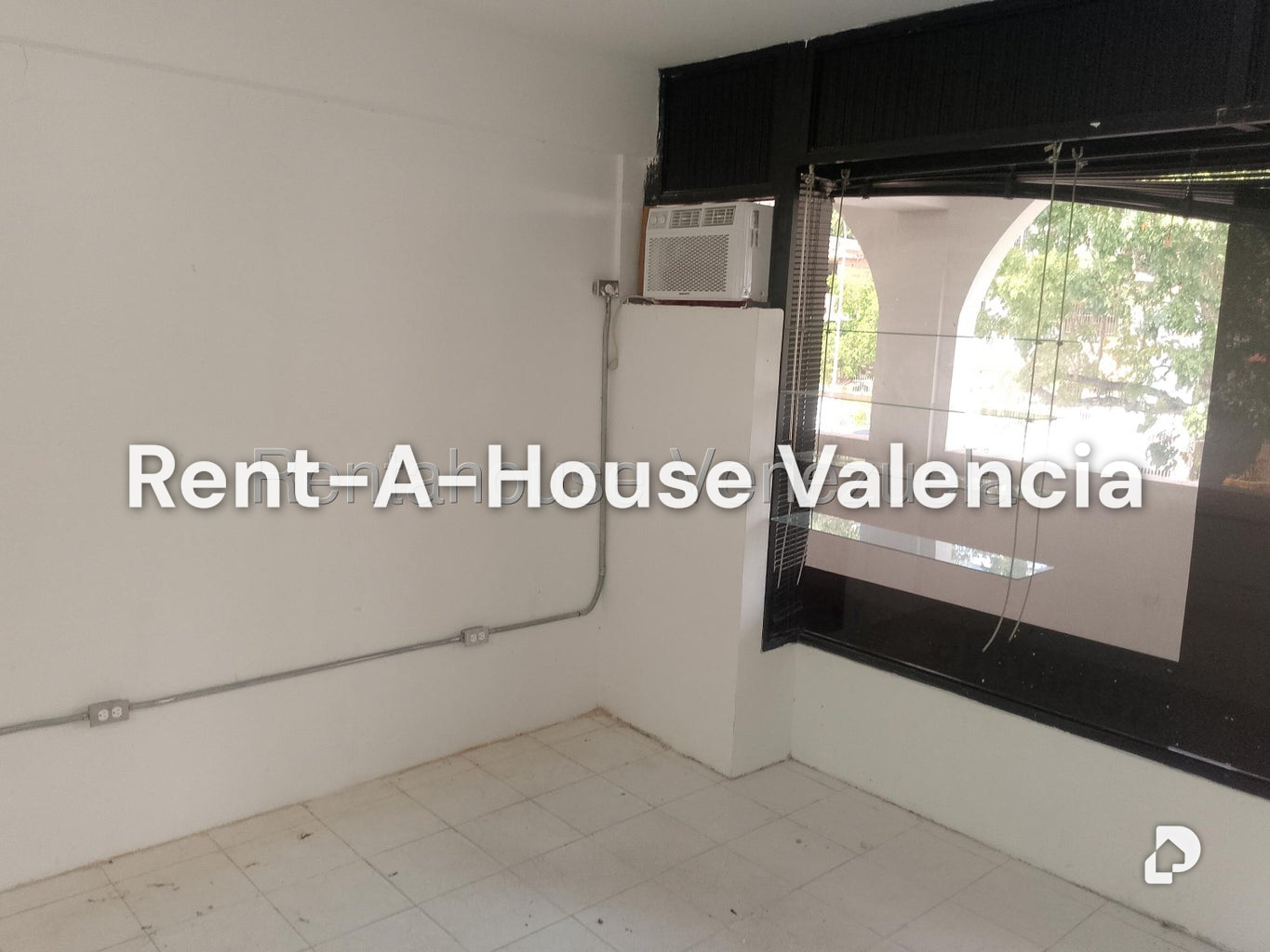 Local comercial en El Parral, Valencia – 6