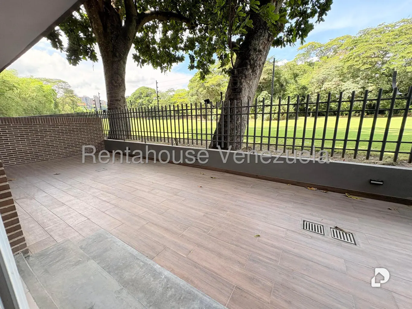 Apartamento en Los Naranjos de las Mercedes, Caracas
