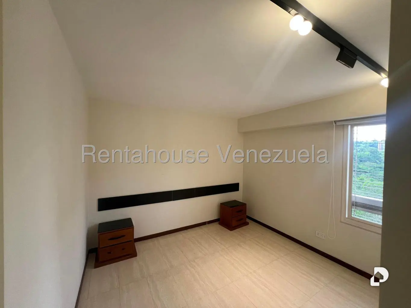 Apartamento en El Cigarral, Caracas – 14