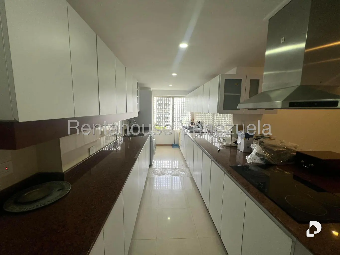 Apartamento en El Cigarral, Caracas – 9
