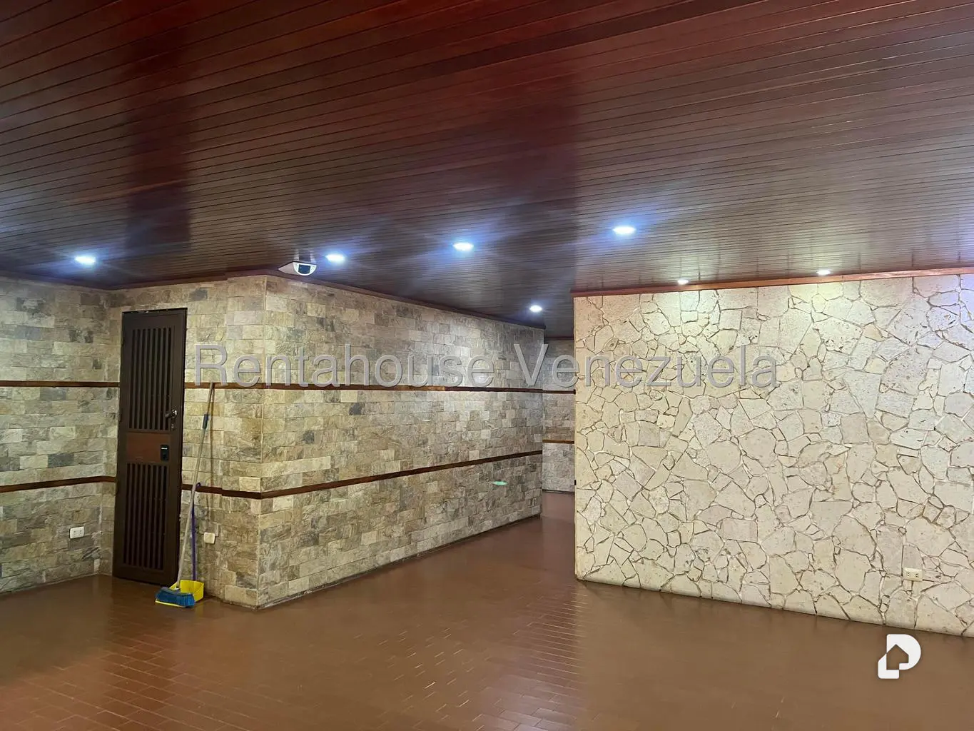 Apartamento en El Cigarral, Caracas – 3