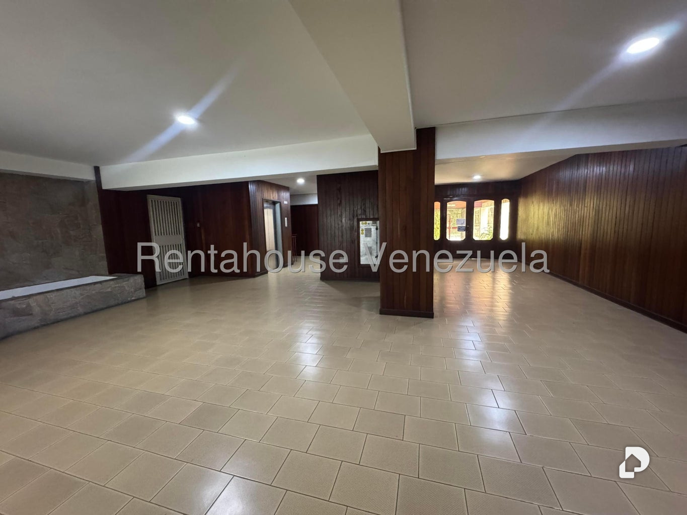 Apartamento en La Urbina, Caracas – 3