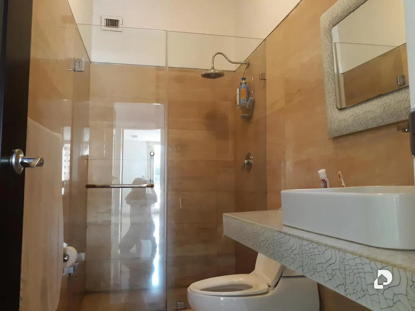 Apartamento en Lomas de Las Mercedes, Caracas – 24