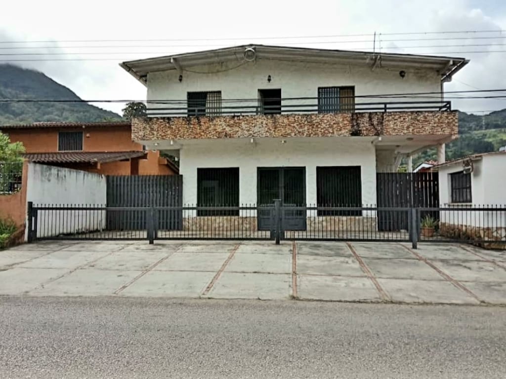 Local comercial en Caripe - 1