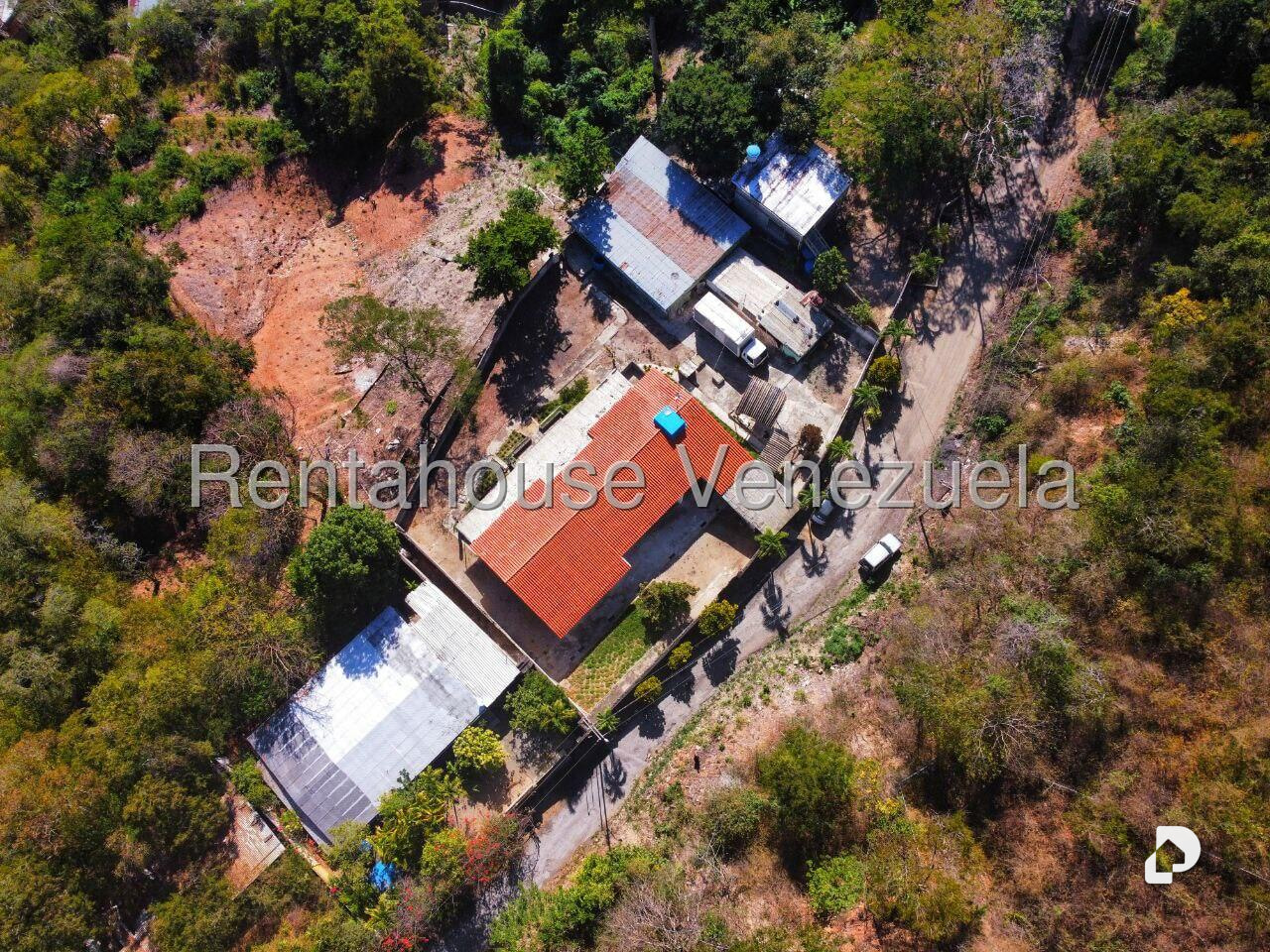 House in Mampote, Guarenas – 12