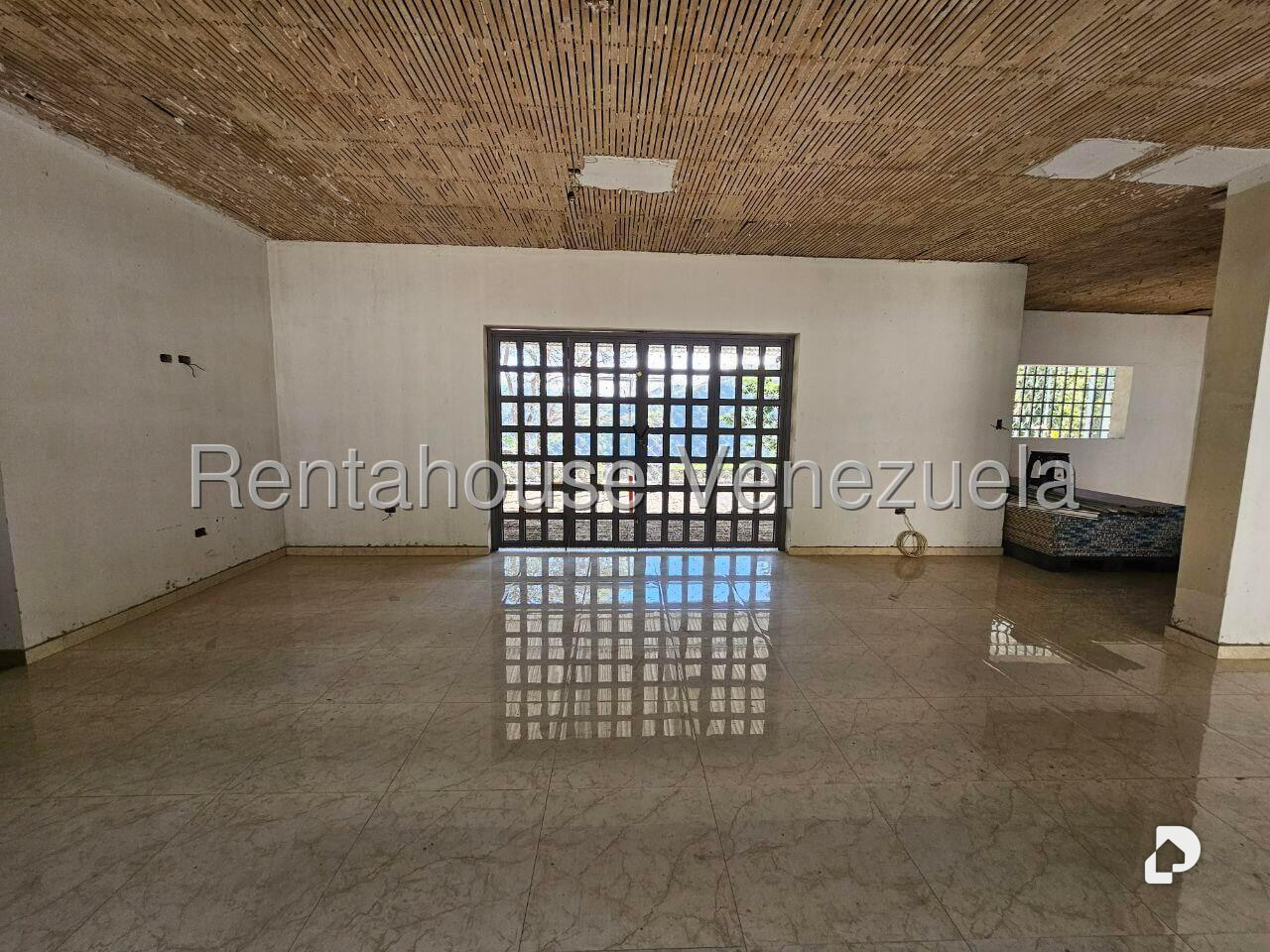 House in Mampote, Guarenas – 18