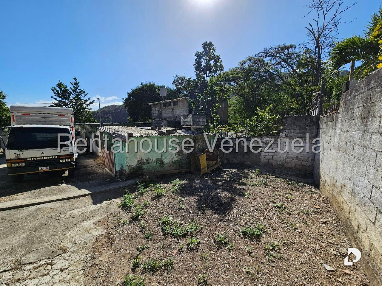 House in Mampote, Guarenas – 25