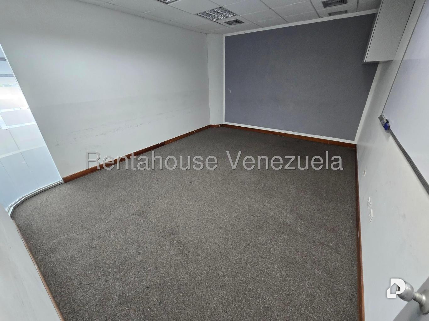 Oficina en El Recreo, Caracas – 6