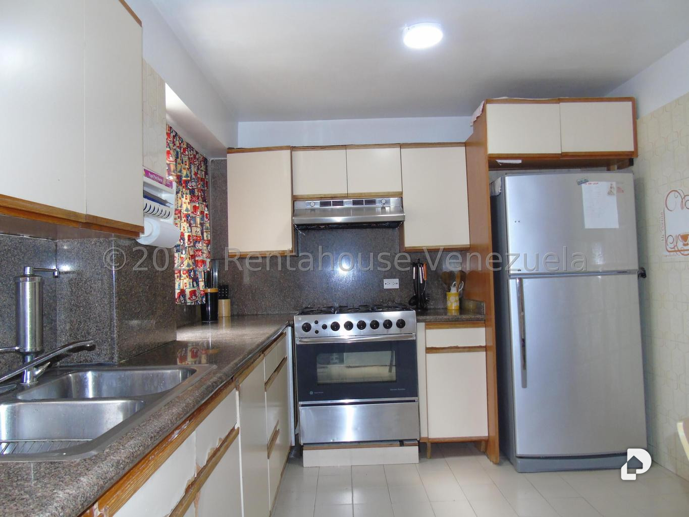 Apartamento en San Bernardino, Caracas – 14