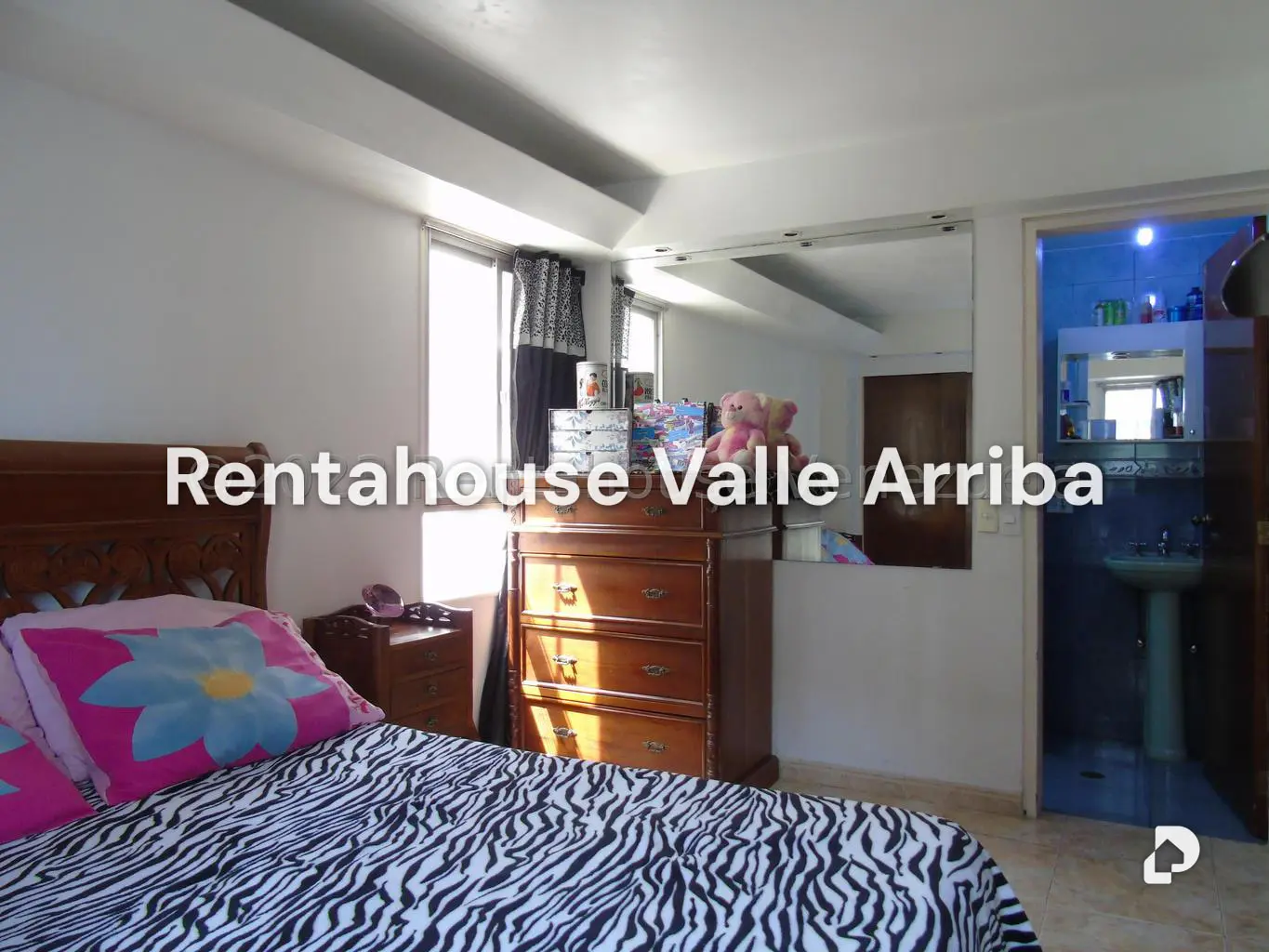 Apartamento en San Bernardino, Caracas – 21