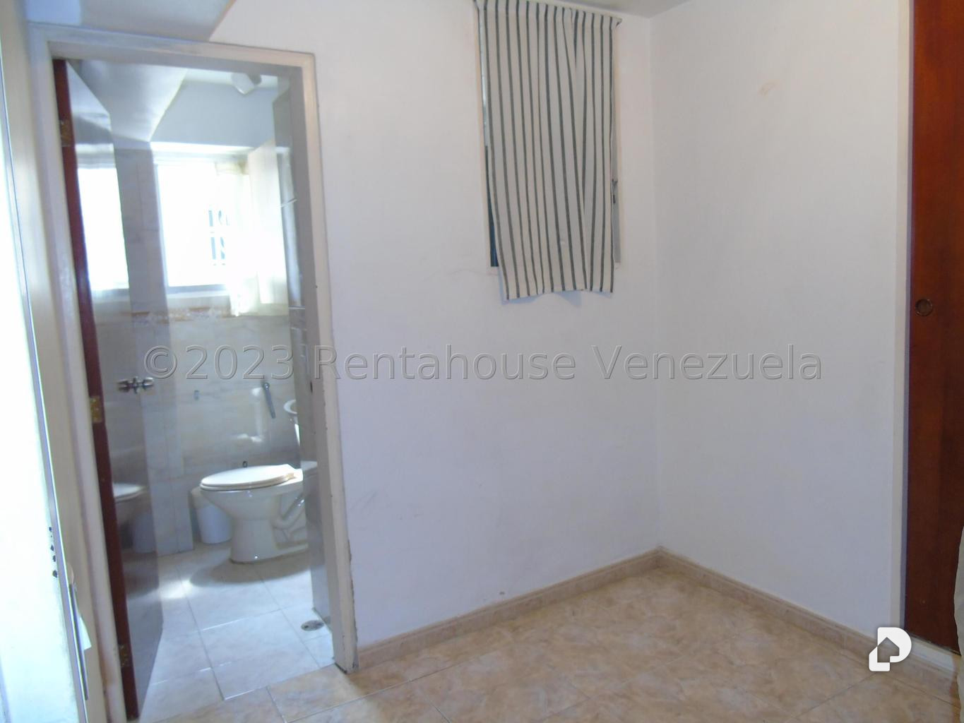 Apartamento en San Bernardino, Caracas – 26