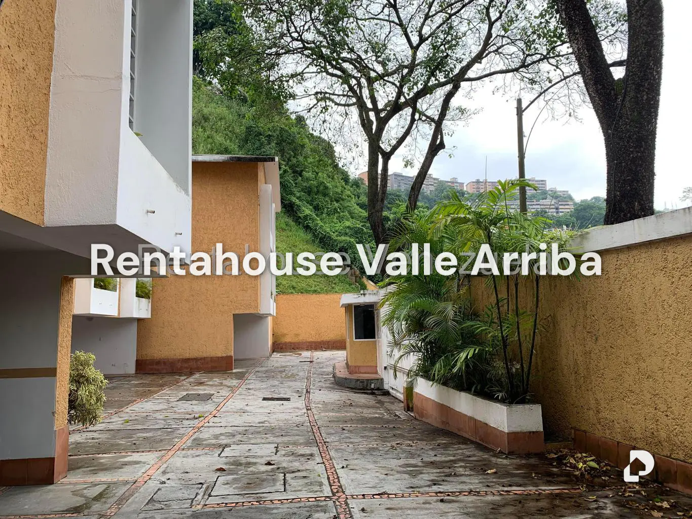 Casa en Santa Inés, Caracas – 20