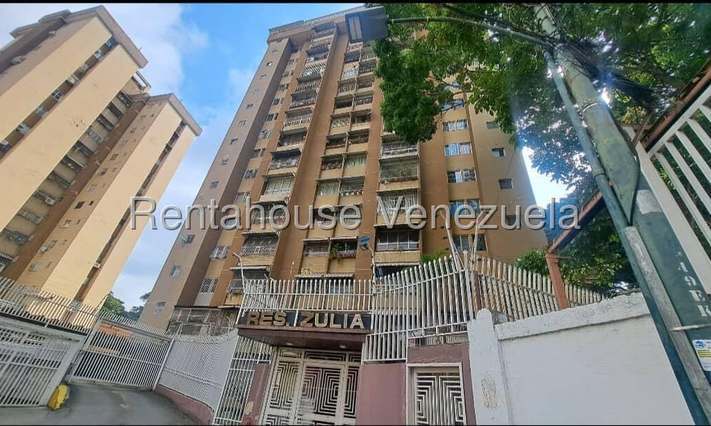 Apartamento en El Paraíso, Caracas - 1