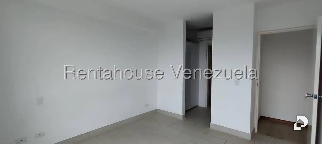Apartamento en La Lagunita Country Club, Caracas – 25