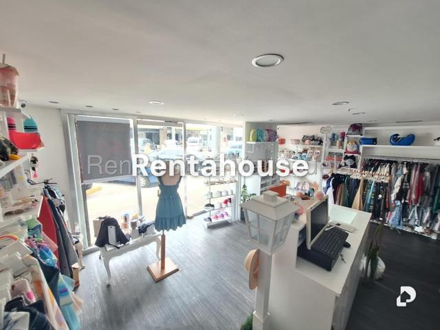 Local comercial en Parroquia Urbana San José, Valencia – 10