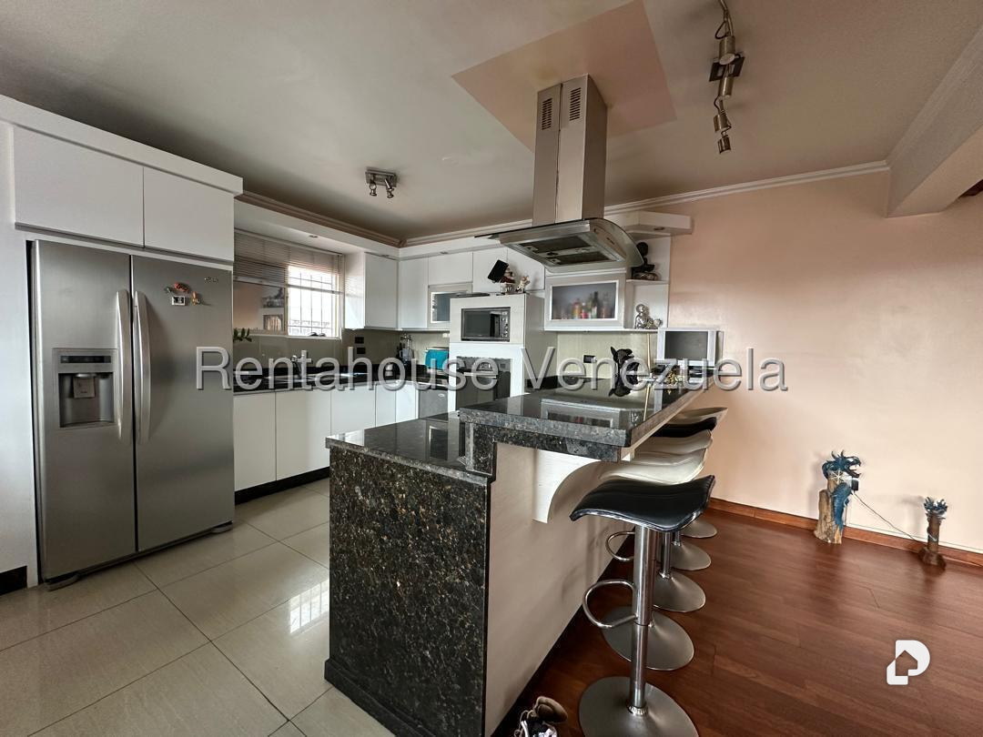 Casa en Colinas de Los Chaguaramos, Caracas – 1
